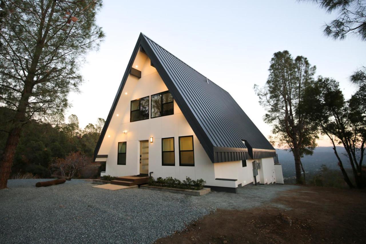 High End A-Frame - Hot Tub - Awesome Views - Yosemite - Electric Vehicle Friendly - Sleeps 10 Villa Оукхърст Екстериор снимка